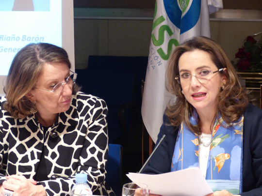 A la izquierda la Secretaria General Iberoamericana, Rebeca Grynspan y la Secretaria General de la OISS, Gina Magnolia Riaño Barón